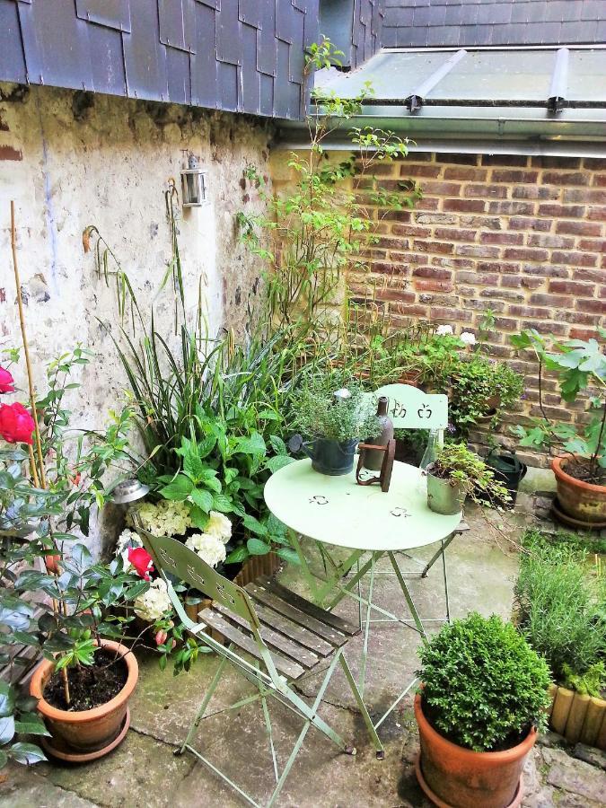 Ferienwohnung My Little Garden -Parking Gratuit 500M -Coeur Historique -La Clef De Honfleur Exterior foto